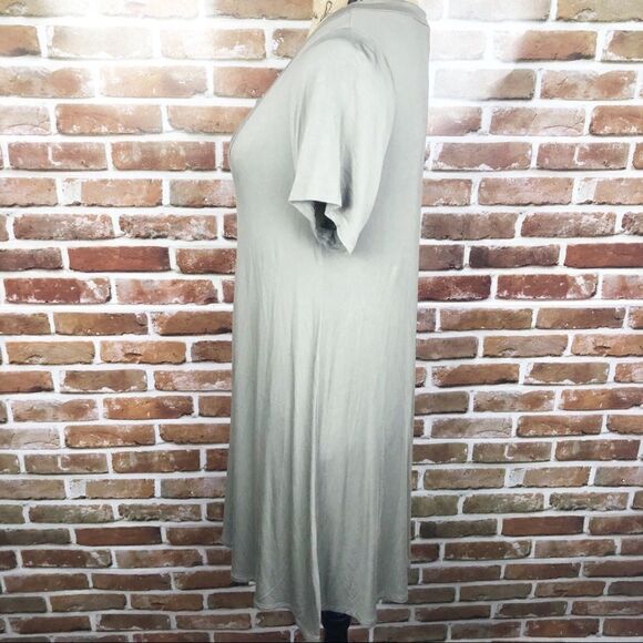 Lulu*s Shirt Dress Size M - Picture 6 of 6